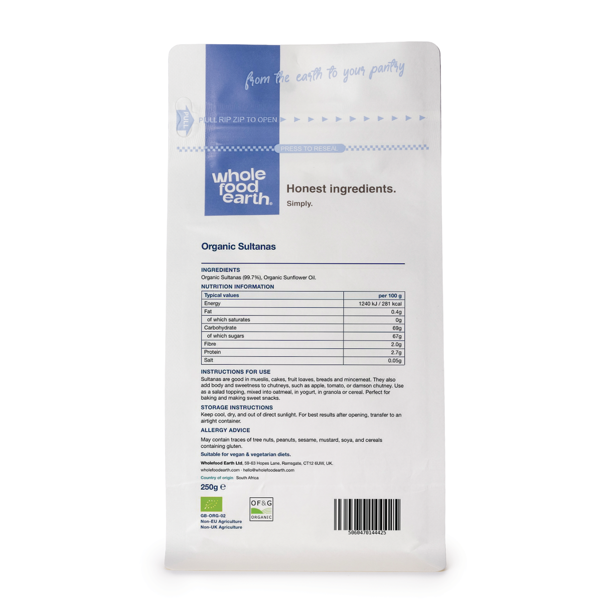 Organic Sultanas from Whole Food Earth, dried fruit close-up showing golden raisins with a natural, plump appearance.