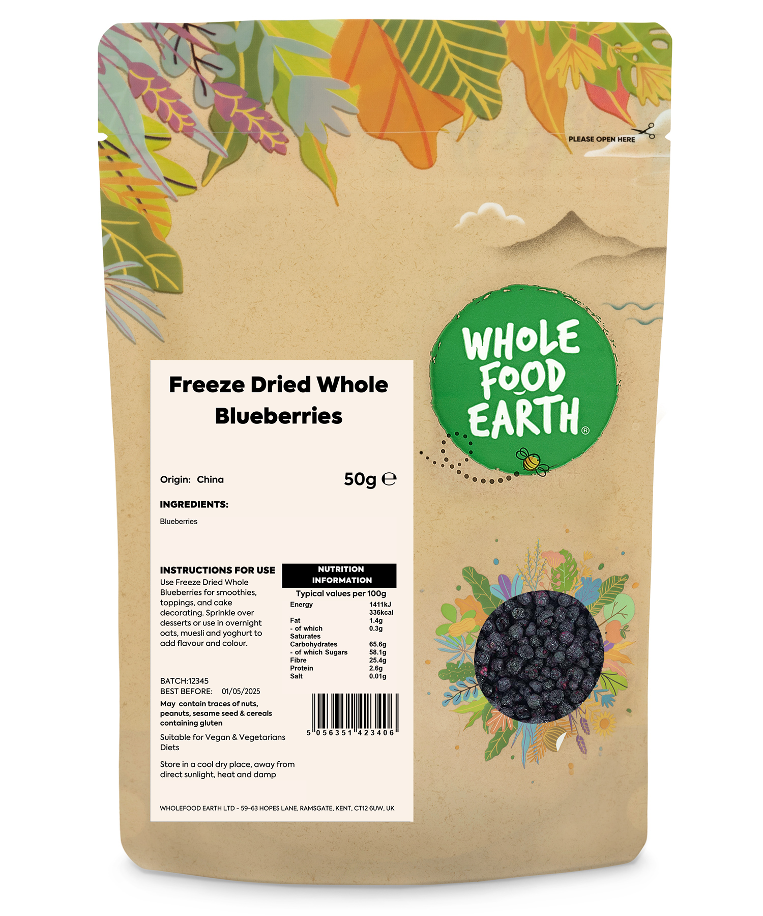 Freeze dried whole blueberries from Whole Food Earth, dried fruits with vibrant blue color and natural appearance.