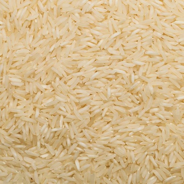 Long grain white rice from Whole Food Earth, showing fluffy cooked Patna rice grains in a bowl.
