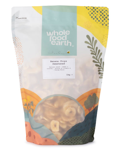 Sweetened banana chips from Whole Food Earth, dried fruit snack with golden, crispy banana slices in a 1kg package.