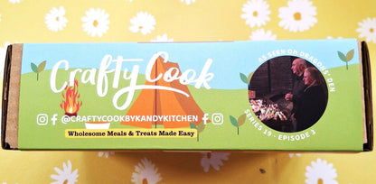 Top view of Crafty Cook Camper Cuisine orange van, 3x2 serving meal set, ideal for camping and outdoor dining.