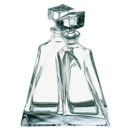 Glassware UK Lovers Crystal Decanter with 1L capacity, clear glass with elegant shape and stopper, for storing and serving spirits.