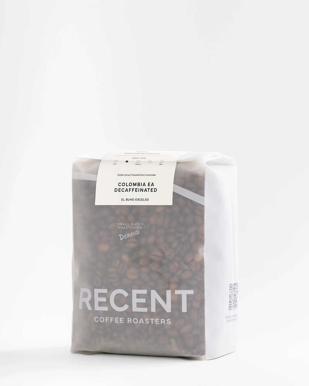 Decaf El Buho Excelso Medium Roast Coffee beans by Recent Beans, 500g package, showcasing the coffee packaging.