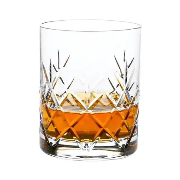Maxwell 3-piece whisky gift set with satin-lined box, includes 0.8L glassware for whisky tasting and gifting.