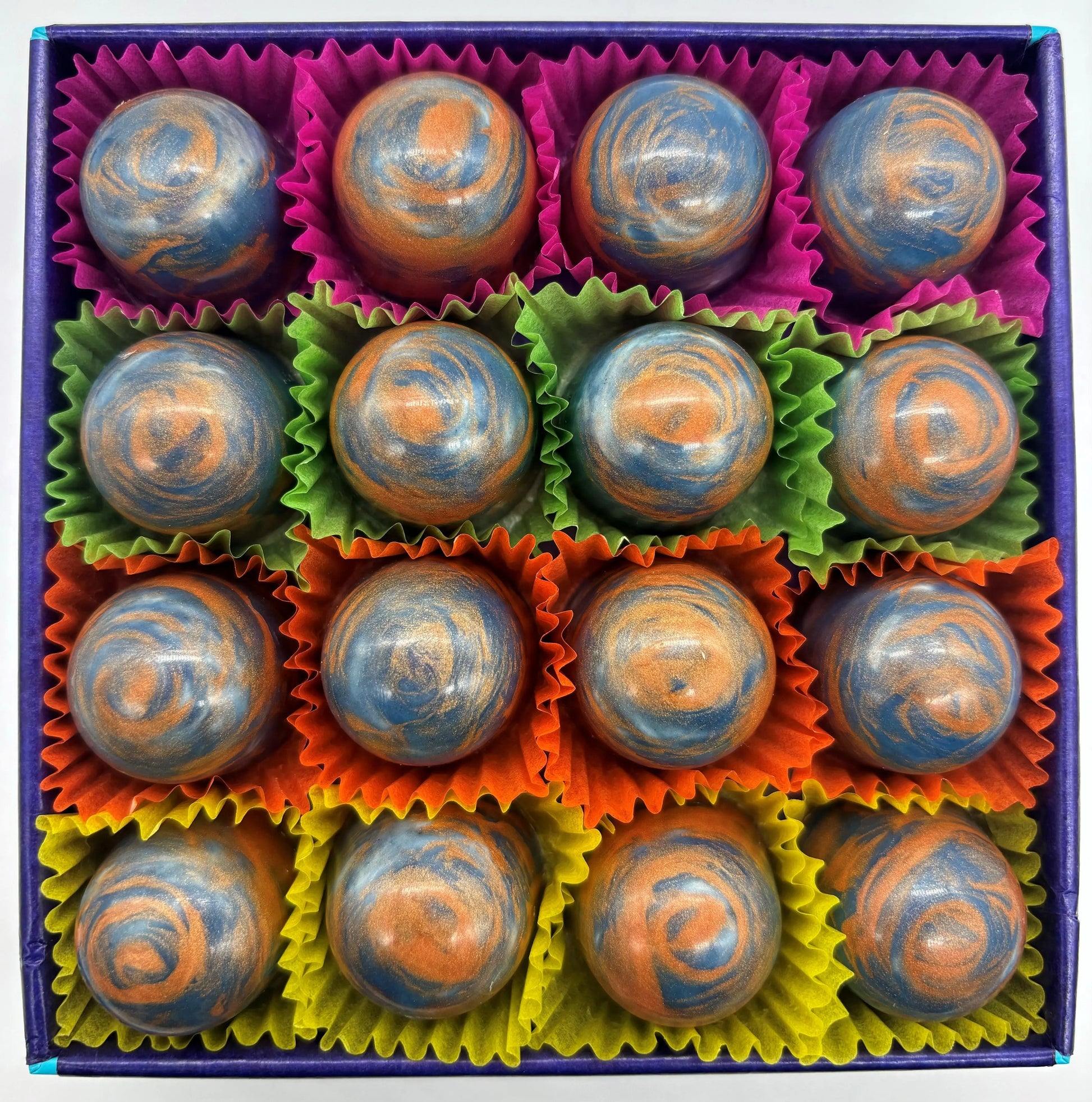 Milk chocolate gift box with Henley Classic Dry Gin ganache from Gorvett & Stone, featuring elegant chocolate truffles.