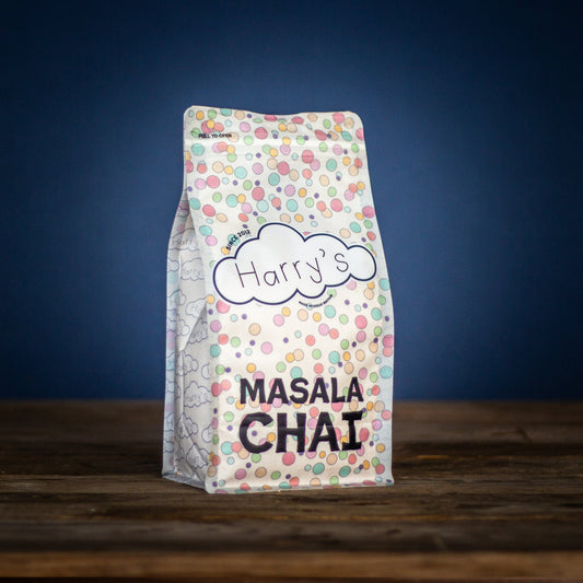 Harry's Hot Chocolate Masala Chai hot chocolate in a 1kg bag, with a rich blend of spices and creamy texture.