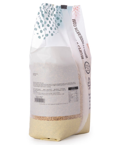 Whole Food Earth oat groats in a 2kg bag, showing the unprocessed whole oat grains on the packaging.