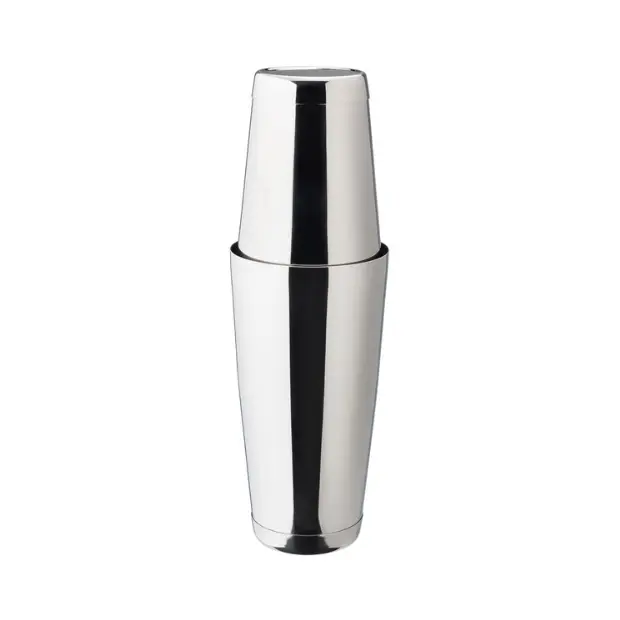 Silver metal cocktail shaker with 750ml capacity, designed for mixing drinks, from Glassware UK accessories collection.