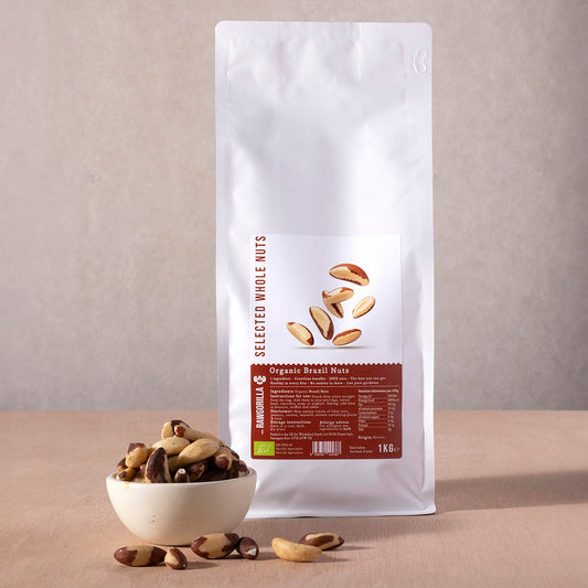 Raw organic Brazil nuts from RAWGORILLA, 1kg, showcasing whole, natural nuts in a natural light.