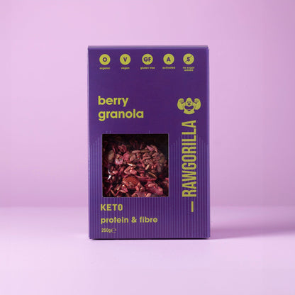 Organic berry granola cereal by Raw Gorilla in a 250g package, featuring a keto-friendly mix of berries and crunchy granola.