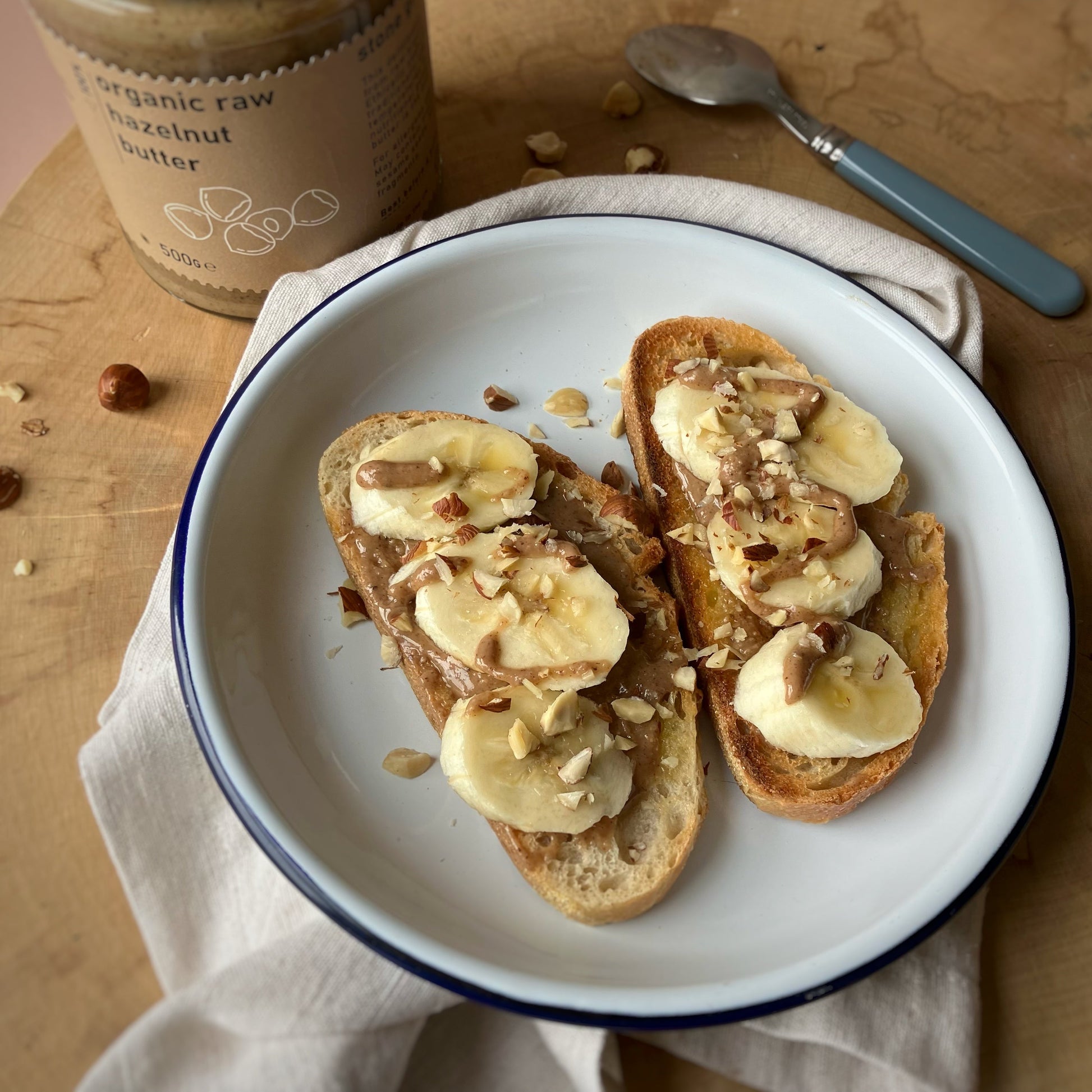 Organic Raw Hazelnut Butter by RawGorilla, smooth and creamy nut butter from Whole Food Earth with natural hazelnut texture.