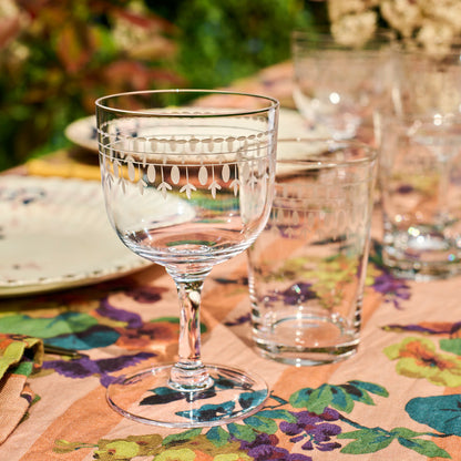 Daphne Wine Glasses with Ovals Design