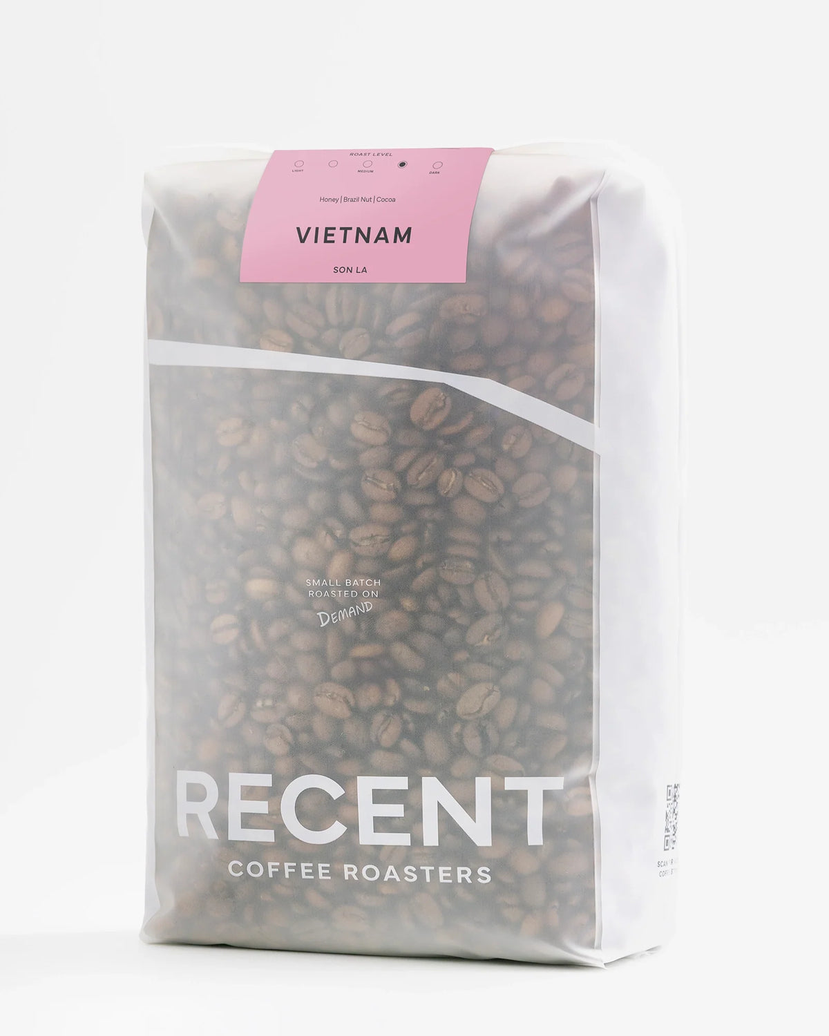 Recent Beans Son La G1 Medium Dark Roast Coffee in 1kg bag, showcasing rich roasted coffee beans from Vietnam.