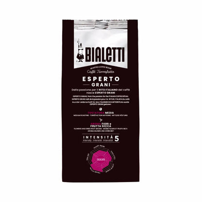 Bialetti Delicato coffee beans from Brew Italia, whole coffee beans with a rich aroma and smooth flavor, shown in a close-up image.