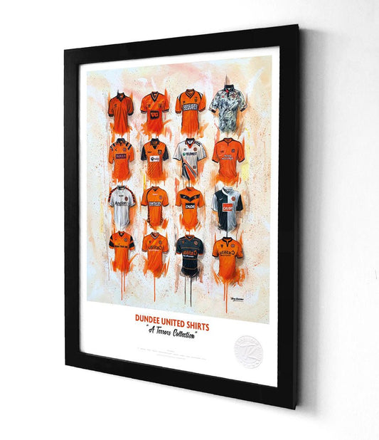 Limited edition Dundee United FC A3 framed print featuring iconic Tangerines shirt wall art by Terry Kneeshaw Art.