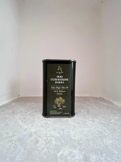 Casa La Torre Puglia artisan Puglian cold pressed extra virgin olive oil 250ml, golden-green liquid in a glass bottle.