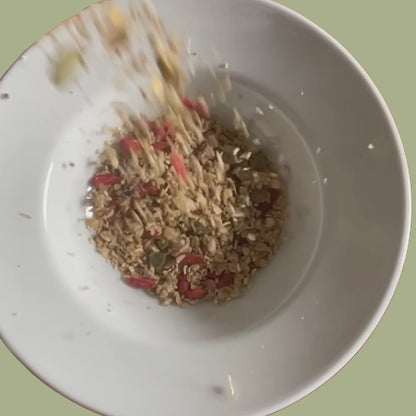 FORTHAY GRANOLA SUPER SEED & GOJI BERRY GRANOLA 450G.