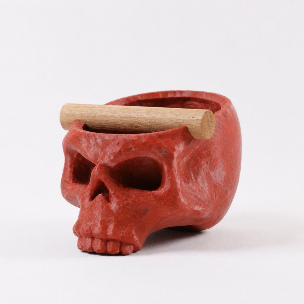 Gothic skull espresso knock box with oak bar, featuring a red marble finish and KNOCDIC® branding for coffee accessories.