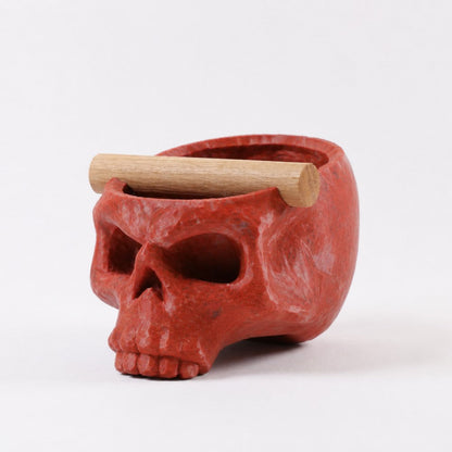 Gothic skull espresso knock box with oak bar, featuring a red marble finish and KNOCDIC® branding for coffee accessories.