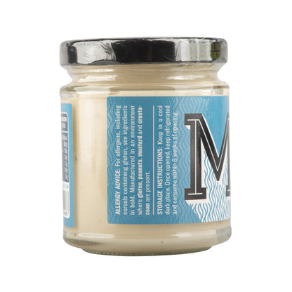 Vegan smoky garlic mayonnaise in a jar, creamy texture with smoky and garlic flavor, produced by Manfood.