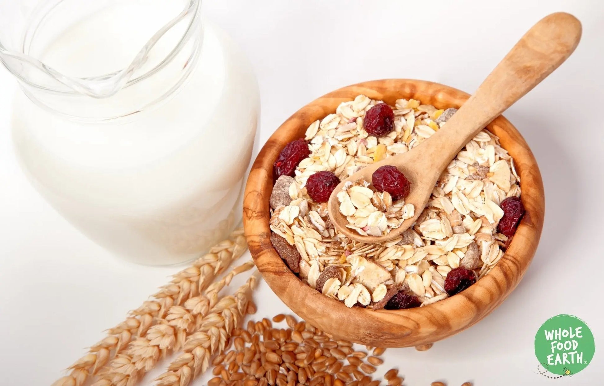 Whole Food Earth Cranberry Delight Muesli cereal with flakes, cranberries, and seeds in a natural, vegan, dairy-free mix.