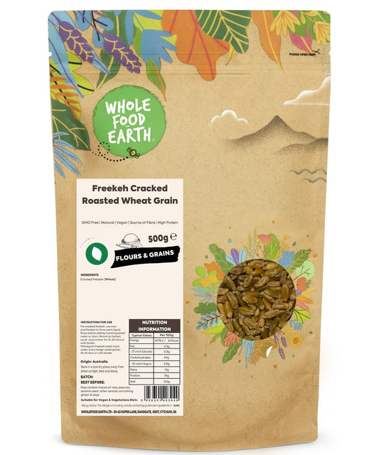 Whole cracked roasted wheat grains from ArtisanBox Freekeh, a healthy wholefood wheat variety for cooking and baking.