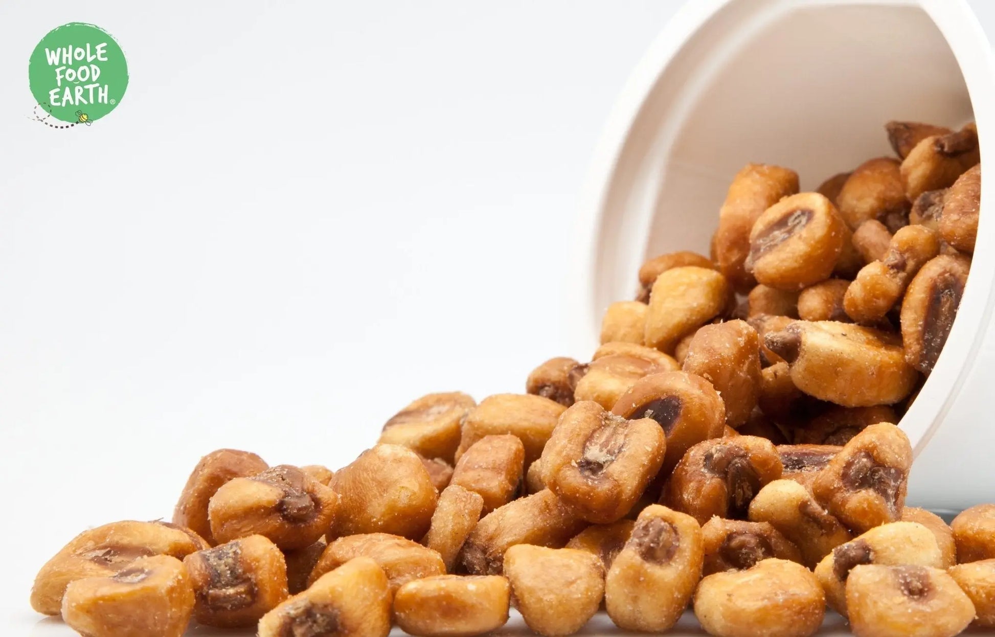 Giant Ready Salted Corn snack by Whole Food Earth, GMO-free, vegan, and dairy-free specialty snack with salted seasoning.