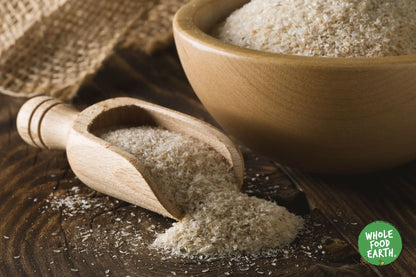 Organic Psyllium Husk from Whole Food Earth, raw blonde specialty fiber in natural form, GMO-free for healthy digestion.