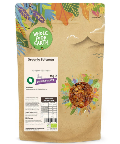 Organic Sultanas from Whole Food Earth, dried fruit with golden raisins, vegan and GMO-free, ready to enjoy as a healthy snack.