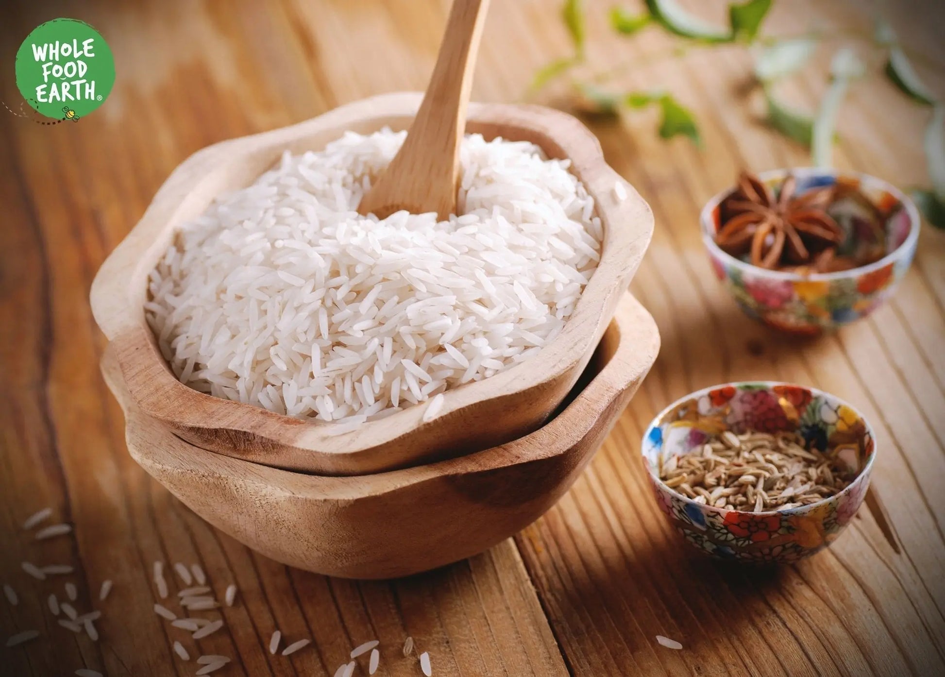Organic White Basmati Rice from Whole Food Earth, gluten-free rice with long grains, ideal for flavorful dishes.
